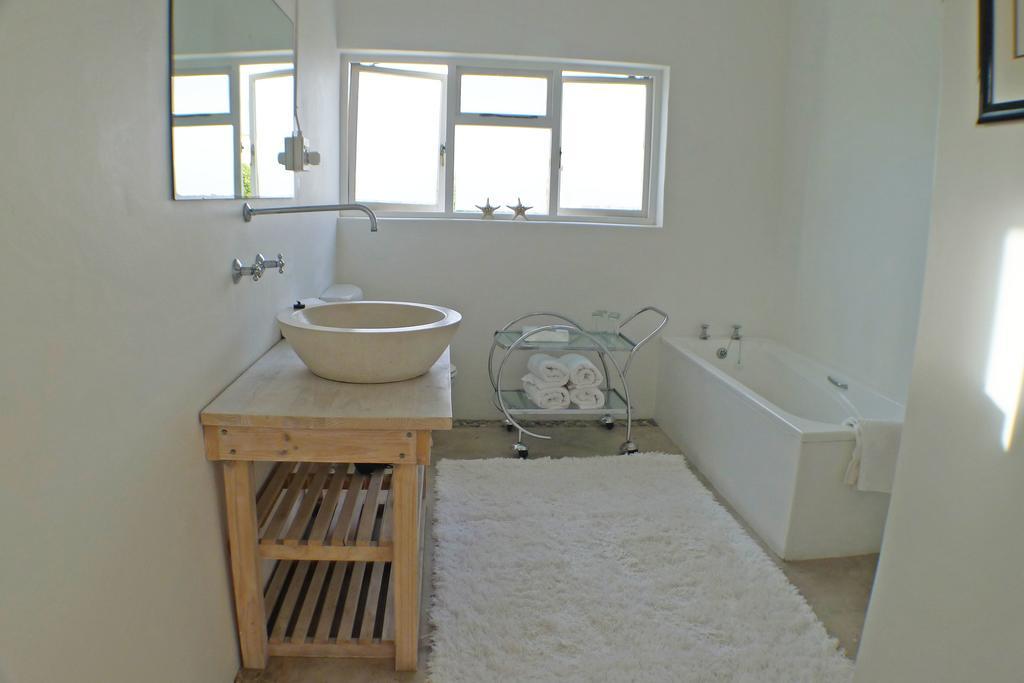 Hotel Bamboo Beach Seaside House Hermanus Exterior foto