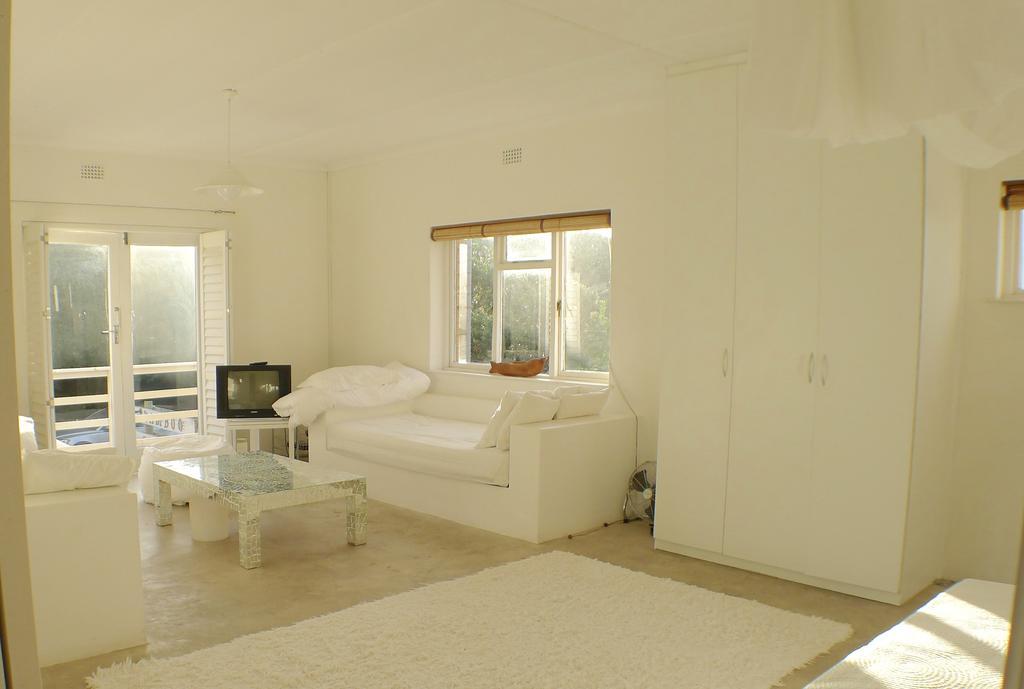 Hotel Bamboo Beach Seaside House Hermanus Exterior foto