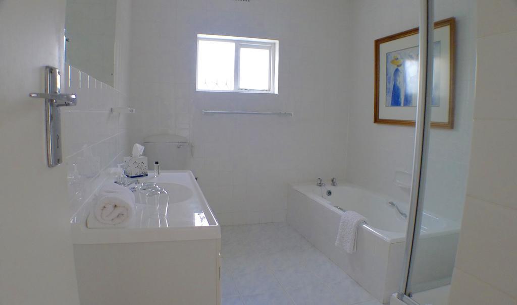 Hotel Bamboo Beach Seaside House Hermanus Exterior foto